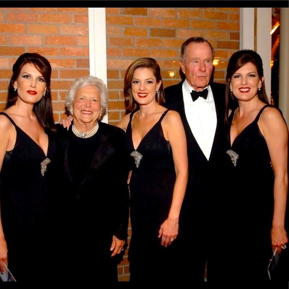 Marc Bouwer Formal Evening Gown - Picture 4 of 4